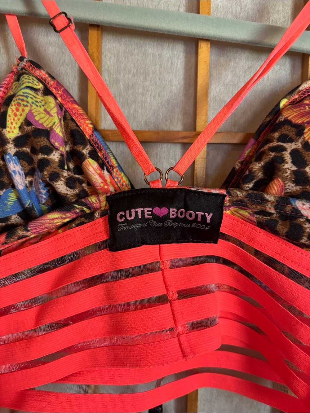 Cute Booty Lounge Butterfly Leopard Print Crop Top & Legging Set with Coral Trim - Picture 2 of 4